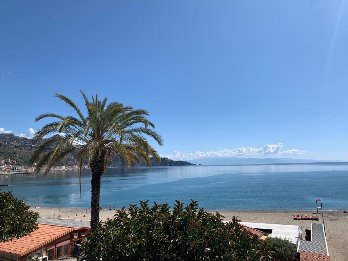 Appartamento Taormina Giardini-Naxos ภายนอก รูปภาพ