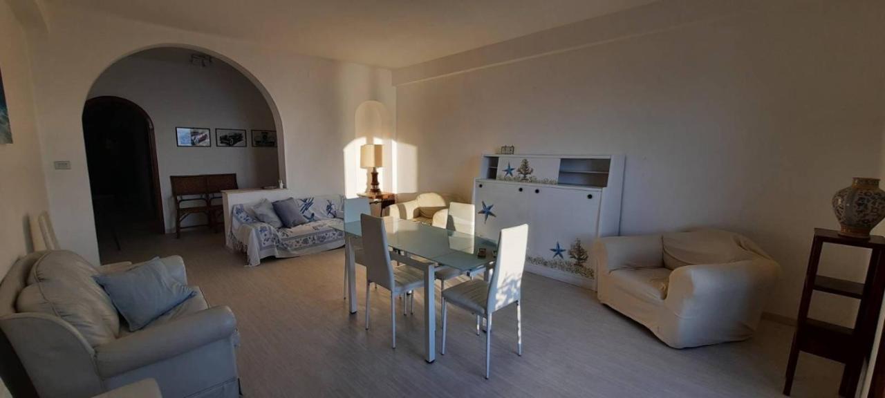 Appartamento Taormina Giardini-Naxos ภายนอก รูปภาพ