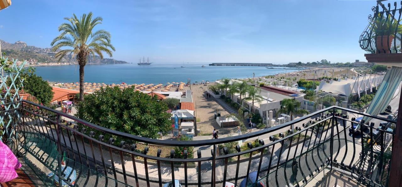 Appartamento Taormina Giardini-Naxos ภายนอก รูปภาพ